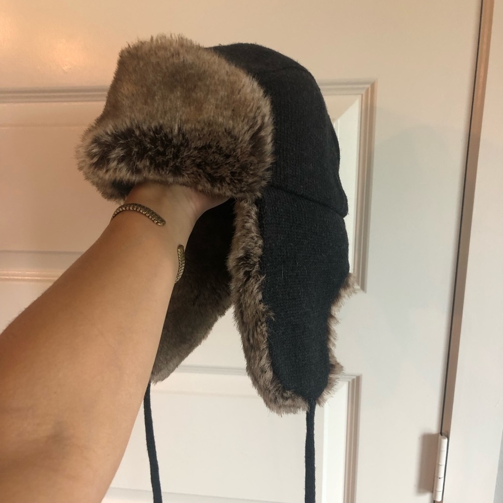 Banana Republic fur trapper hat